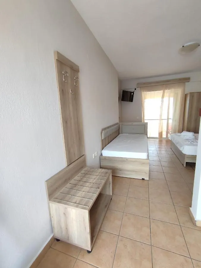 Apartment Studios Giota Sarti